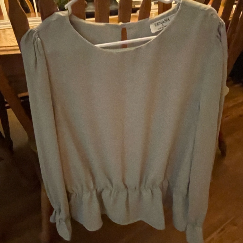 Zenana blouse size large very nice